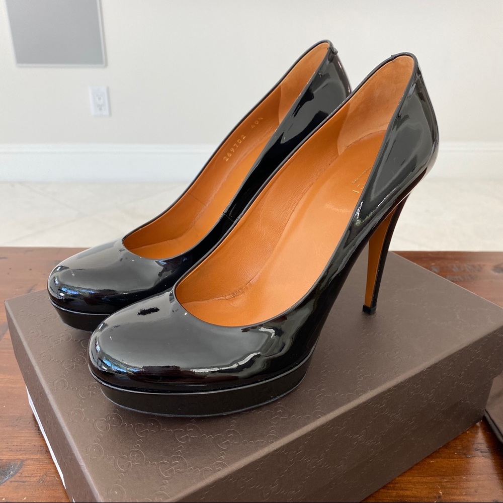 Gucci Betty Black Patent Leather Platform Heels - Picture 2 of 8